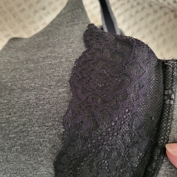 Penningtons Padded T-Shirt Bra with Lace details - Picture 10 of 11